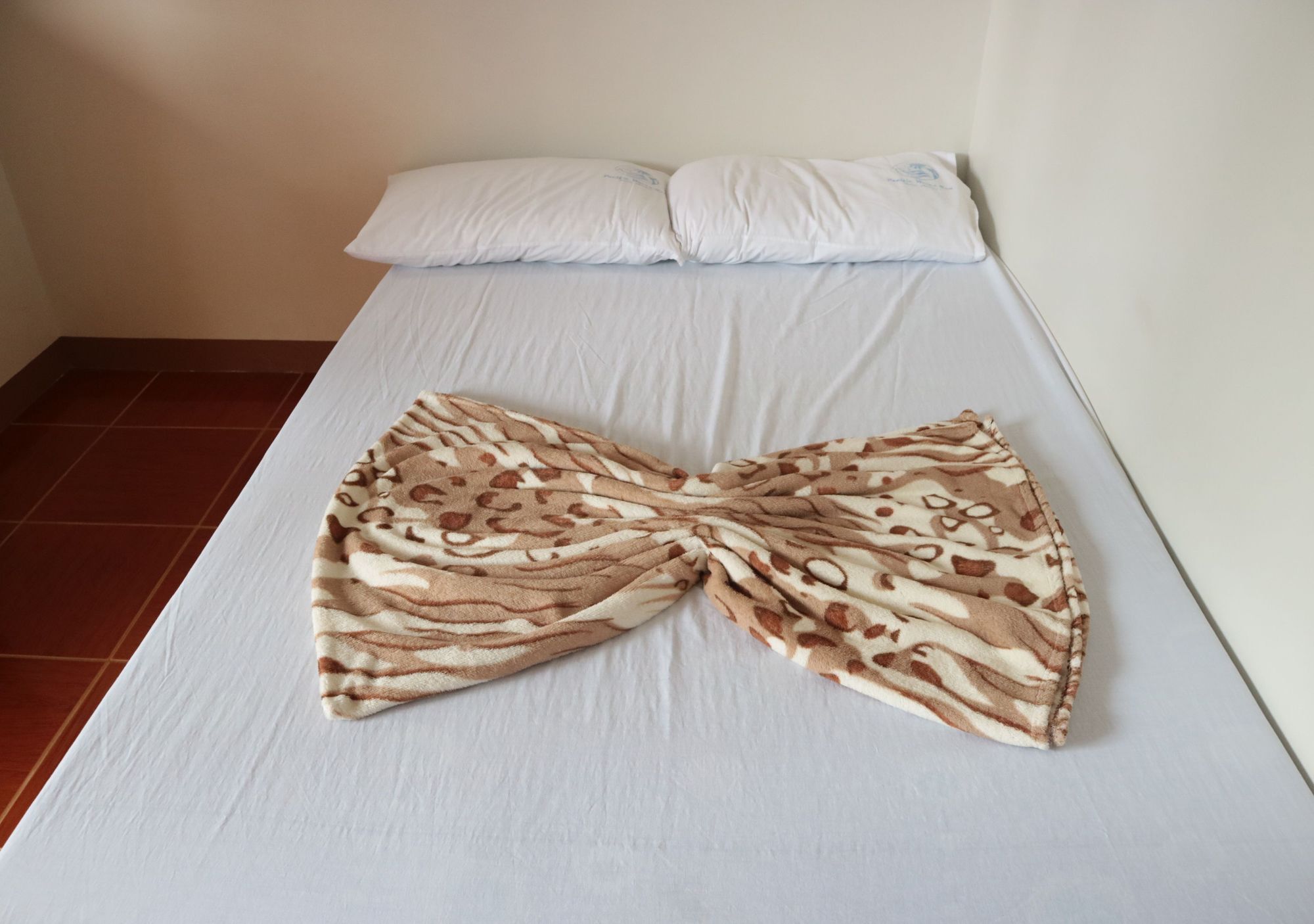 Pacific Waves Inn بالير المظهر الخارجي الصورة
